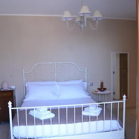 Le Tre Fate Bed & Breakfast *